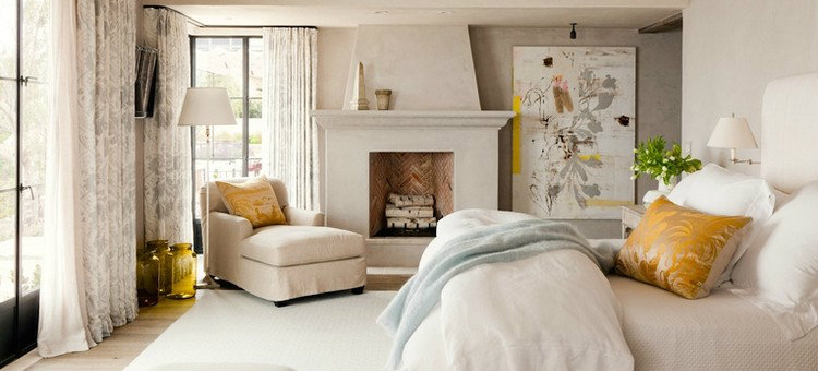 How to increase the romance to your bedroom