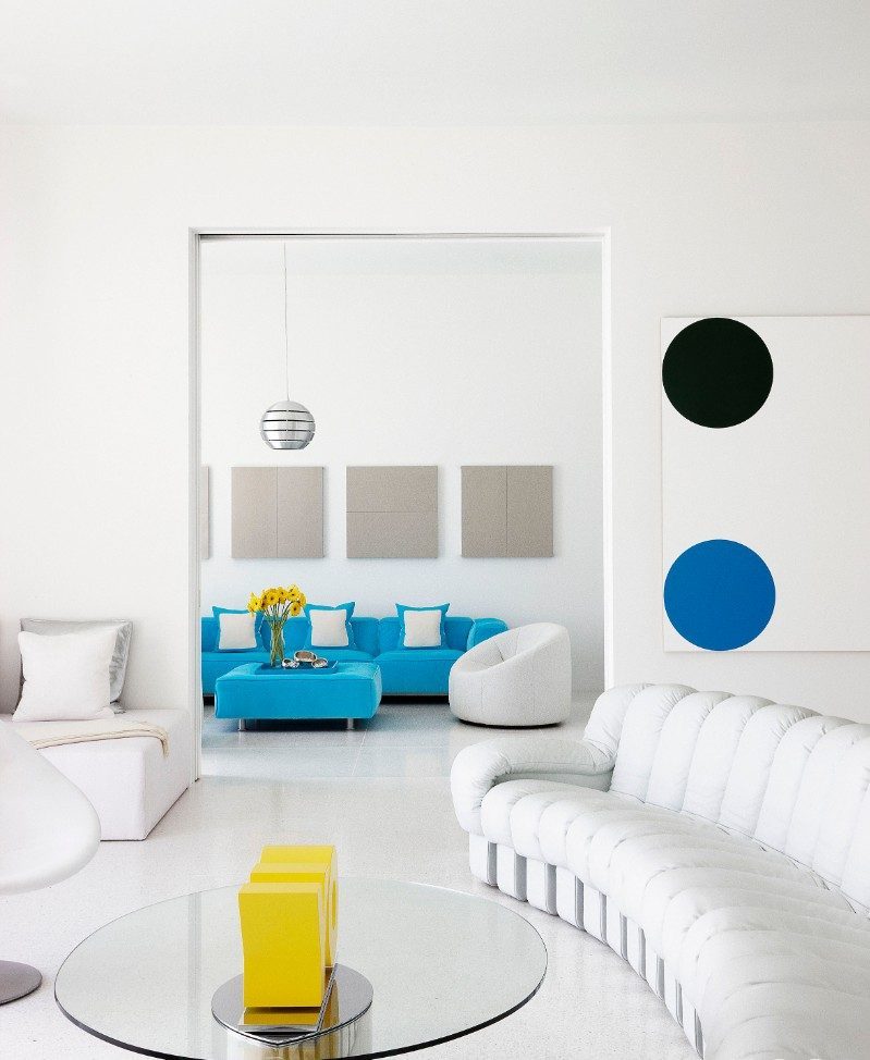 Decoration Ideas 10 White Rooms With Pops Of Color Home Decor - Blue And White Home Decor Ideas